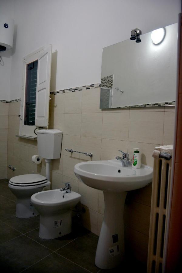 La Torre Bed & Breakfast Leverano Bagian luar foto